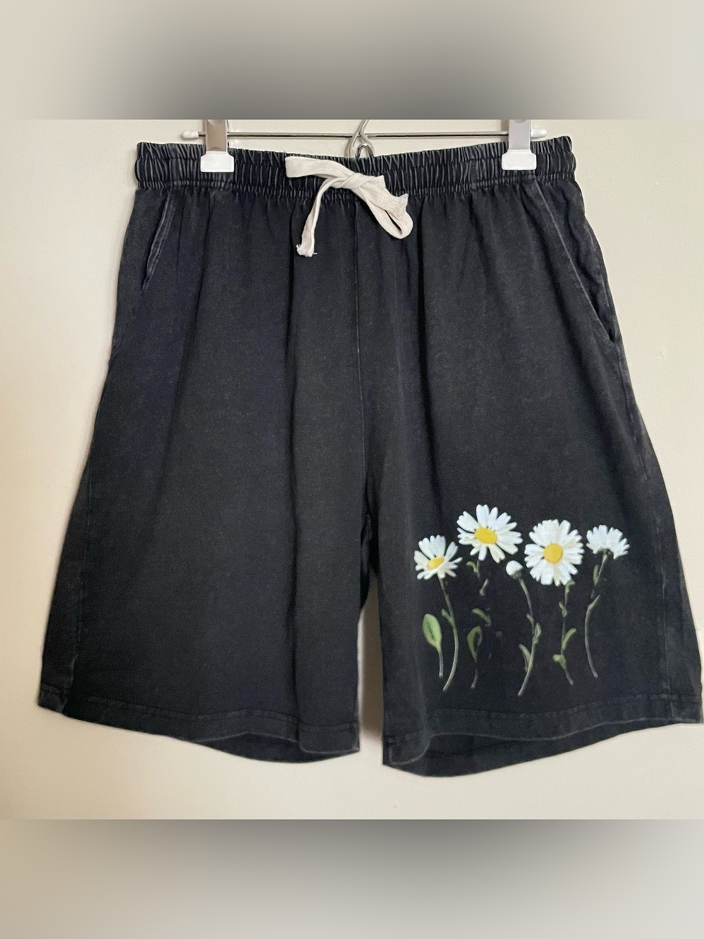 SHEIN Digiprint Black Floral Print Shorts